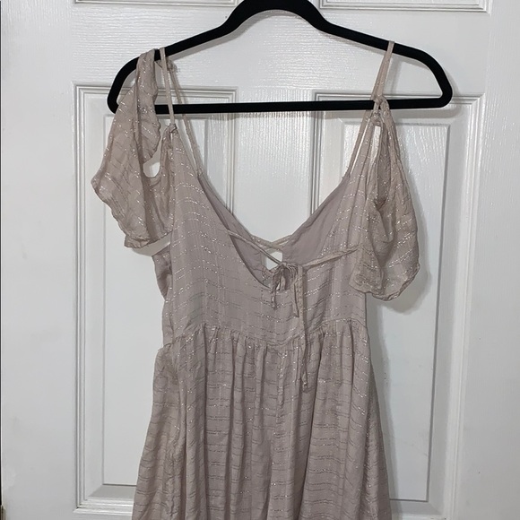 //romper// - Picture 4 of 4